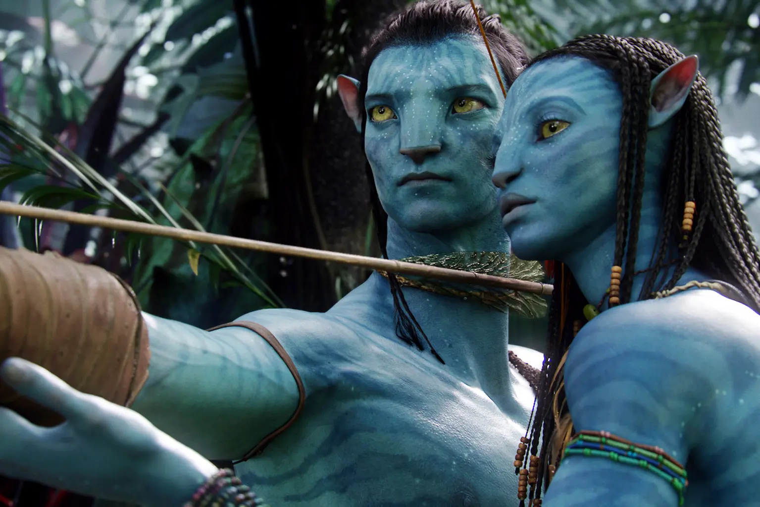 Avatar The Way of Water review - don't miss it in theaters